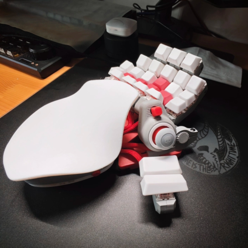 Gaming Keyboard Half - คีย์บอร์ดเกมมิ่งมือซ้ายแบบมีสาย คีย์ WASD แบบเชื่อมต่อ จอยสติ๊กแบบใช้มือเดียว ออกแบบตามหลักสรีรศาสตร์