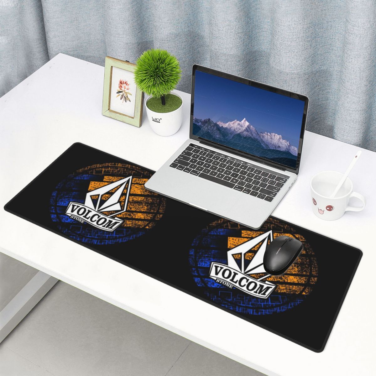 Gaming Keyboard Half - แผ่นรองเมาส์ขนาดใหญ่ลายครึ่งวงกลม Volkom สำหรับเกมเมอร์ คอมพิวเตอร์พีซี แล็ปท็อป แผ่นรองคีย์บอร์ด