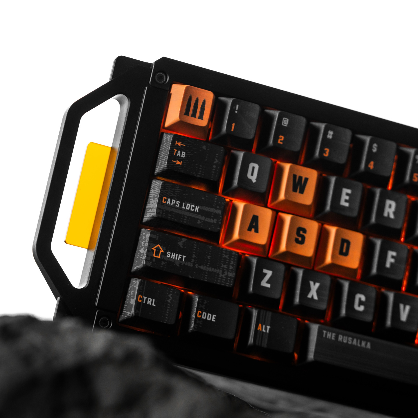 คีย์บอร์ดเกมมิ่งแบบกลไก Sales  - Aluminum Case 65 บทวิจารณ์และราคา